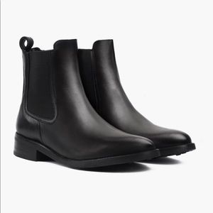 Duchess Chelsea Boots (Leather)